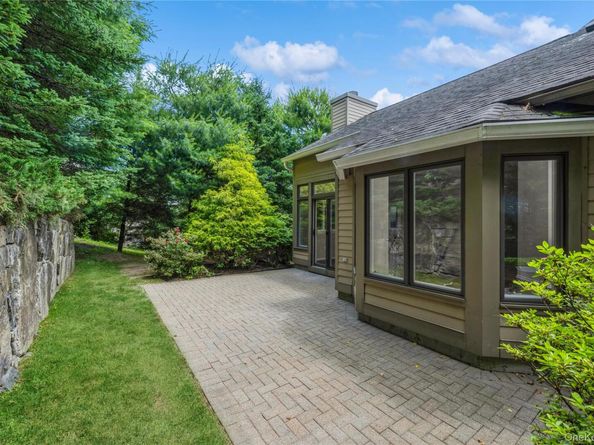 900 Heritage Hills B, Somers NY 10589