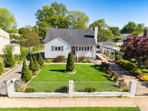 22 Montgomery Street, Brentwood NY 11717