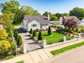 22 Montgomery Street, Brentwood NY 11717