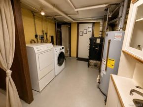 95-19 242nd Street, Floral Park NY 11001
