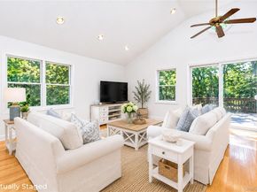 47 Suffolk Road, Hampton Bays NY 11946