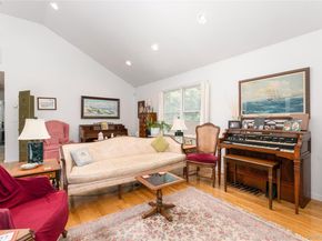 47 Suffolk Road, Hampton Bays NY 11946