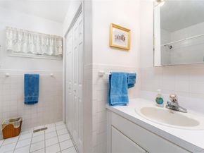 47 Suffolk Road, Hampton Bays NY 11946