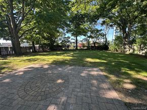120 Ball Park Lane, Hicksville NY 11801