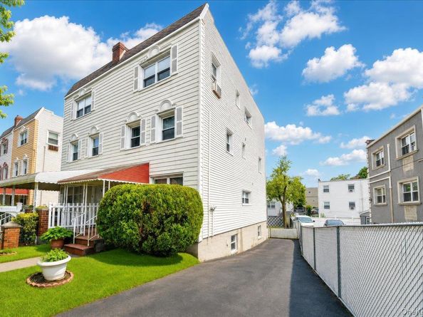 2810 Harding Avenue, Bronx NY 10465