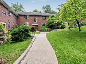 10 DeHaven Drive 2E, Yonkers NY 10703
