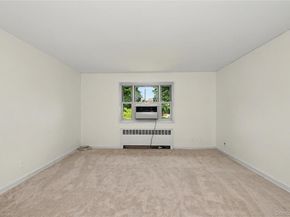 10 DeHaven Drive 2E, Yonkers NY 10703
