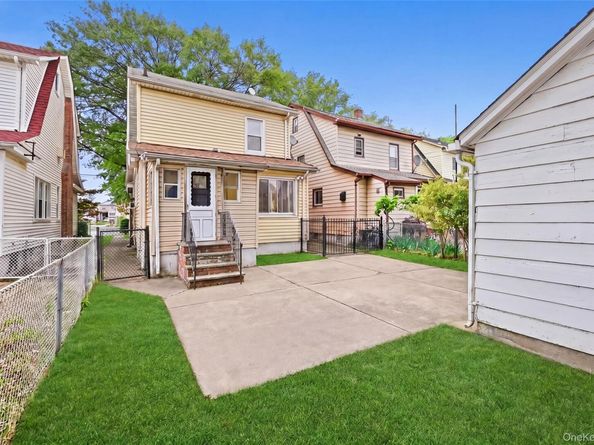 9122 Springfield Boulevard, Queens Village NY 11428