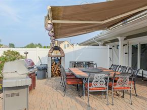 71 Swing Lane, Levittown NY 11756