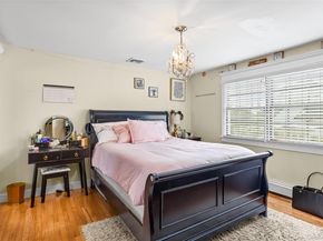 71 Swing Lane, Levittown NY 11756