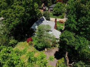 10 Crescent Road, Port Washington NY 11050