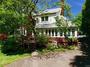 10 Crescent Road, Port Washington NY 11050