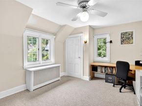 10 Crescent Road, Port Washington NY 11050