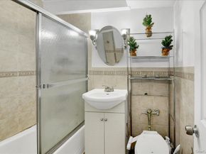 2835 Webb Avenue 4B, Bronx NY 10468