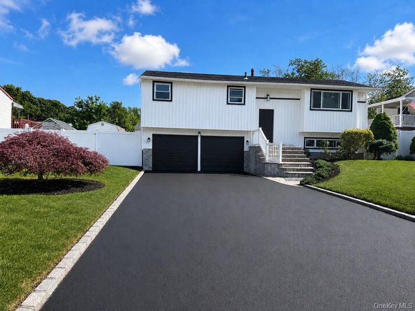 132 Berkeley Avenue, Selden NY 11784