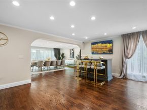 134 Wooleys Lane, Great Neck NY 11023