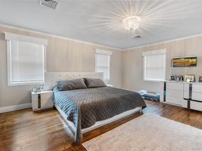 134 Wooleys Lane, Great Neck NY 11023