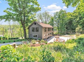 69 Primrose Street, Katonah NY 10536