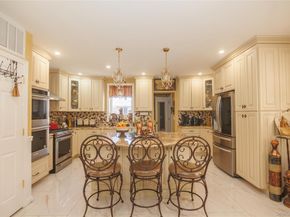 1715 Hering Avenue, Bronx NY 10461