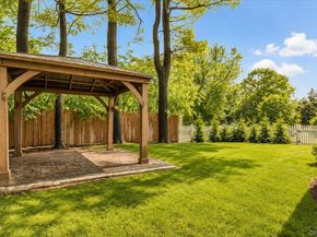 2466 new york New York Avenue, Melville NY 11747