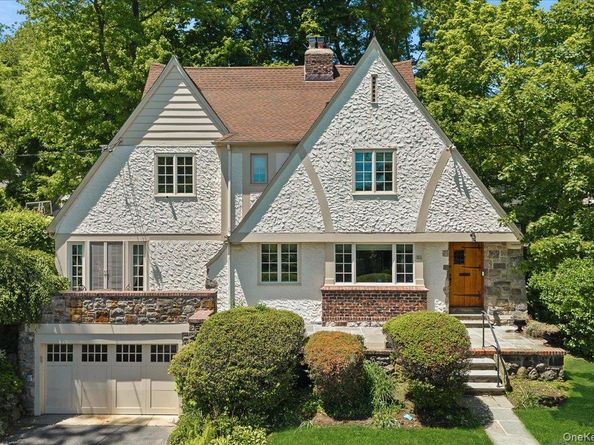 311 Lyncroft Road, New Rochelle NY 10804