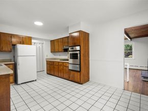 14 Jones Place, White Plains NY 10606