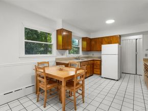 14 Jones Place, White Plains NY 10606