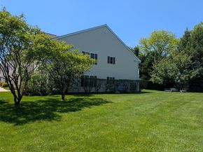 27 Morley Circle, Melville NY 11747