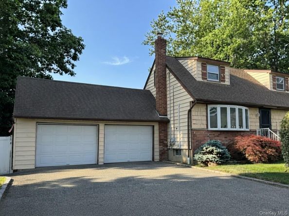2306 Fowler Street, North Bellmore NY 11710