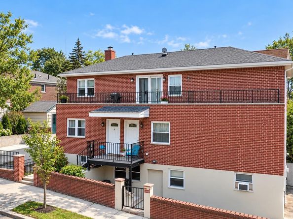 1253 120th Street, College Point NY 11356