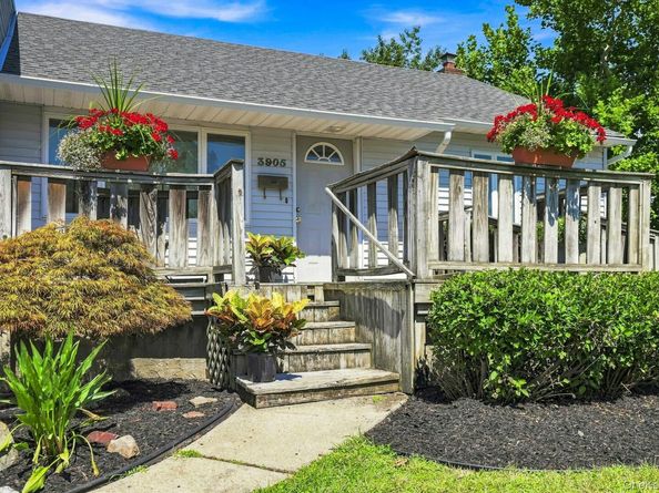 3905 Clove Court, Seaford NY 11783