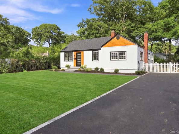 13 Campbell Lane, East Islip NY 11730