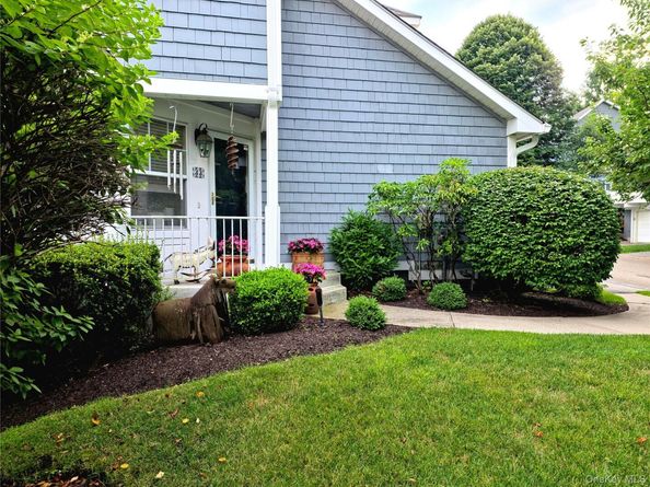 33 Mystic Drive, Ossining NY 10562