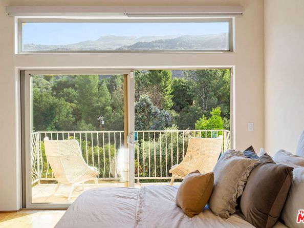 2175 Cold Canyon Road, Calabasas CA 91302