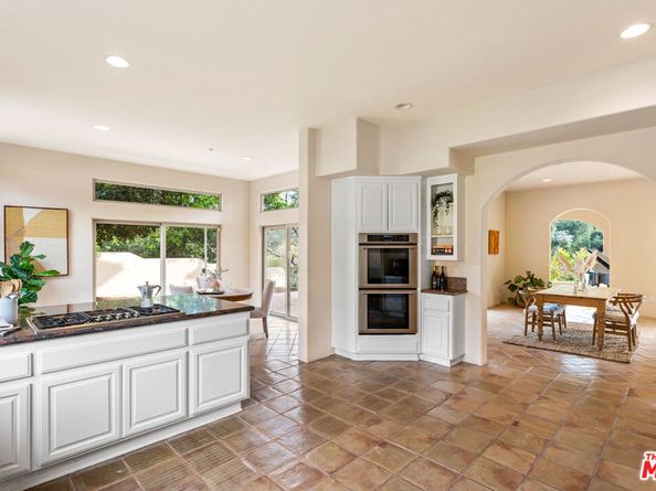 2175 Cold Canyon Road, Calabasas CA 91302