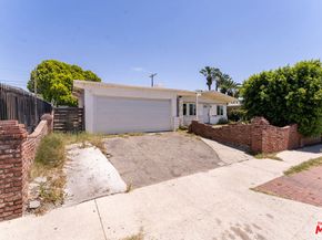 9870 Woodale Avenue, Arleta CA 91331