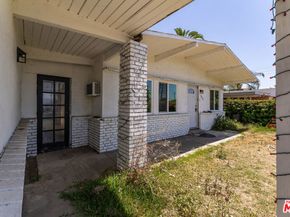 9870 Woodale Avenue, Arleta CA 91331