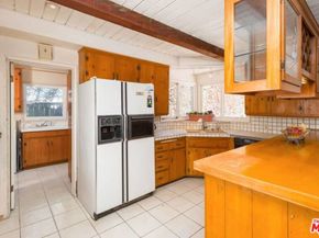 3480 MANDEVILLE CANYON Road, Los Angeles CA 90049