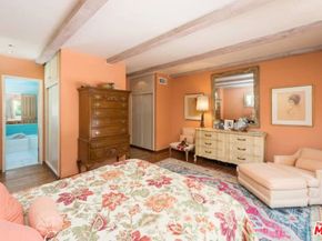 3480 MANDEVILLE CANYON Road, Los Angeles CA 90049