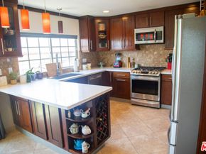 12818 Neon Way, Granada Hills CA 91344