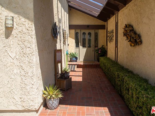 12818 Neon Way, Granada Hills CA 91344