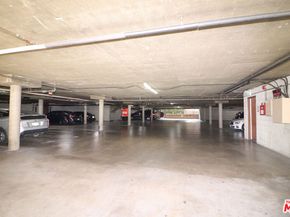 424 S Westmoreland Avenue 210, Los Angeles CA 90020