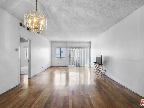 424 S Westmoreland Avenue 210, Los Angeles CA 90020