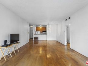 424 S Westmoreland Avenue 210, Los Angeles CA 90020