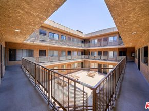 424 S Westmoreland Avenue 210, Los Angeles CA 90020