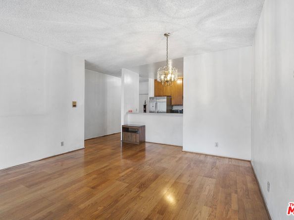 424 S Westmoreland Avenue 210, Los Angeles CA 90020