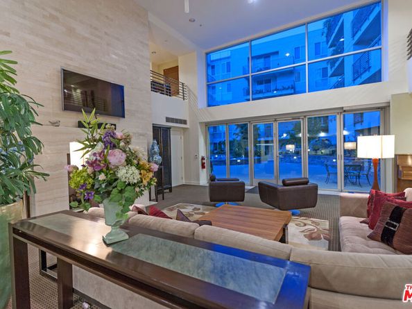 267 S San Pedro Street 211, Los Angeles CA 90012