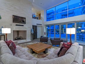 267 S San Pedro Street 211, Los Angeles CA 90012