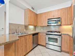 267 S San Pedro Street 211, Los Angeles CA 90012