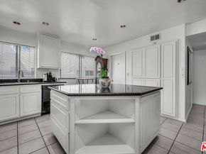 11260 Overland Avenue 9D, Culver City CA 90230